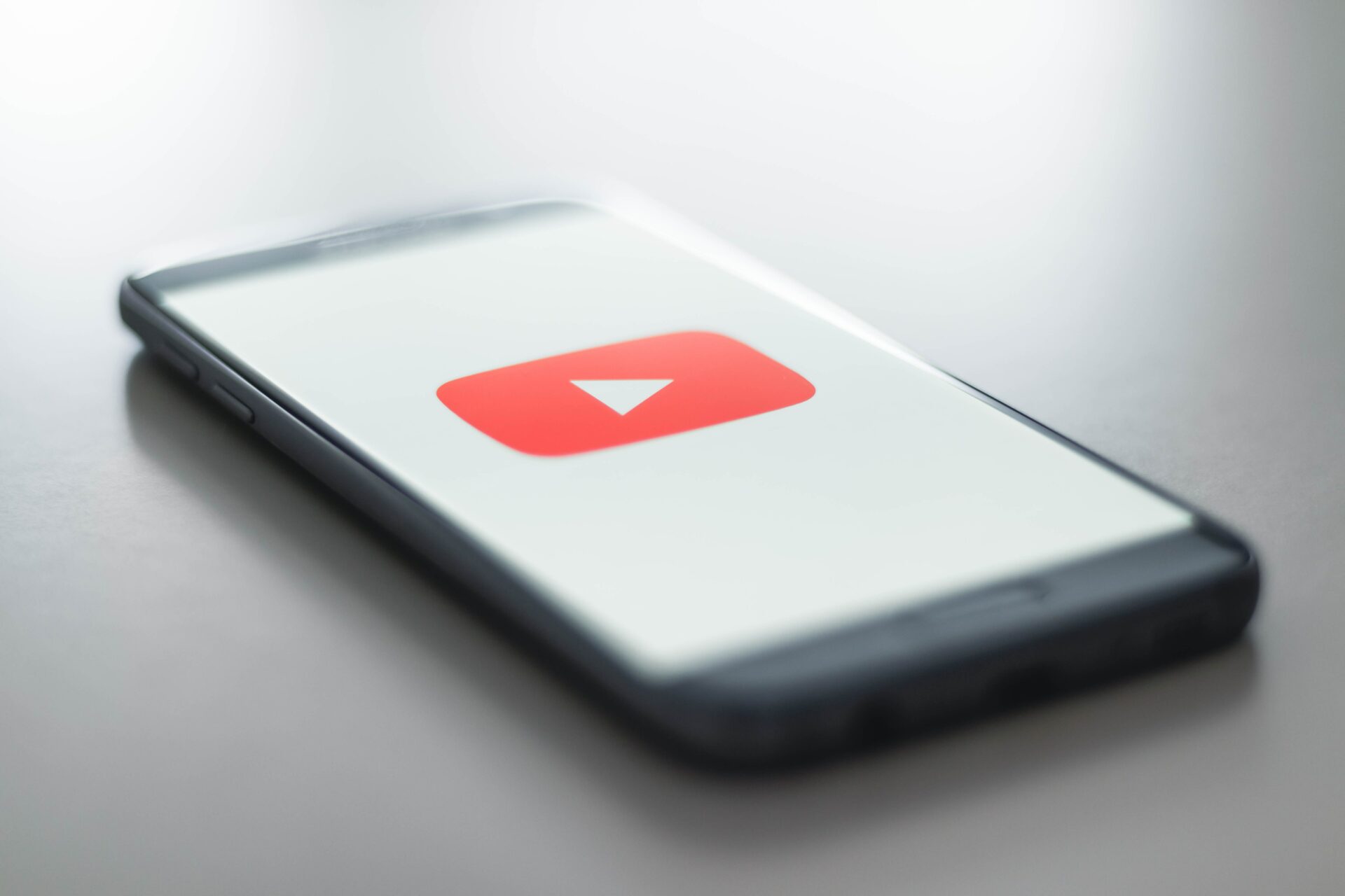 ¿Cómo crecer en YouTube para artistas en 2021?